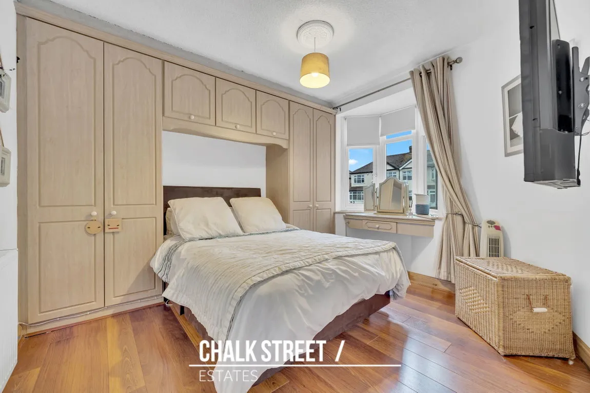 Grosvenor Drive, Hornchurch, RM11, photo 11