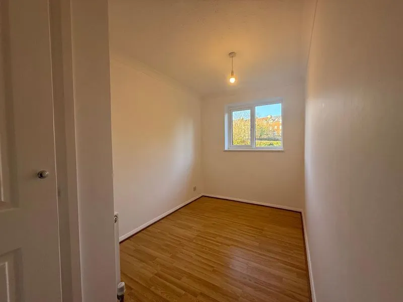 Old Hertford Road, Hatfield AL9 5EX, photo 6