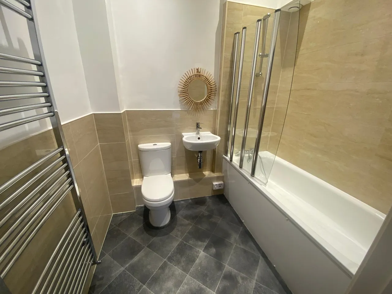 2 Bedroom Second Floor Apartment, photo 10