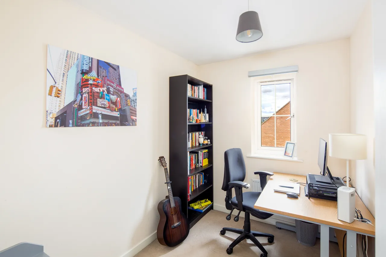 Fontwell Road, Bicester, photo 16