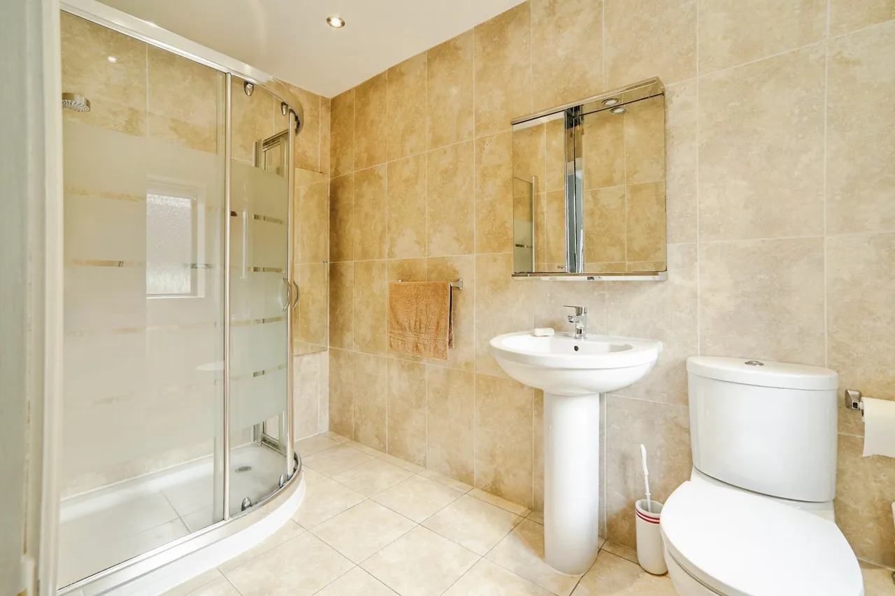 Waterside, Bingley, BD16, photo 14