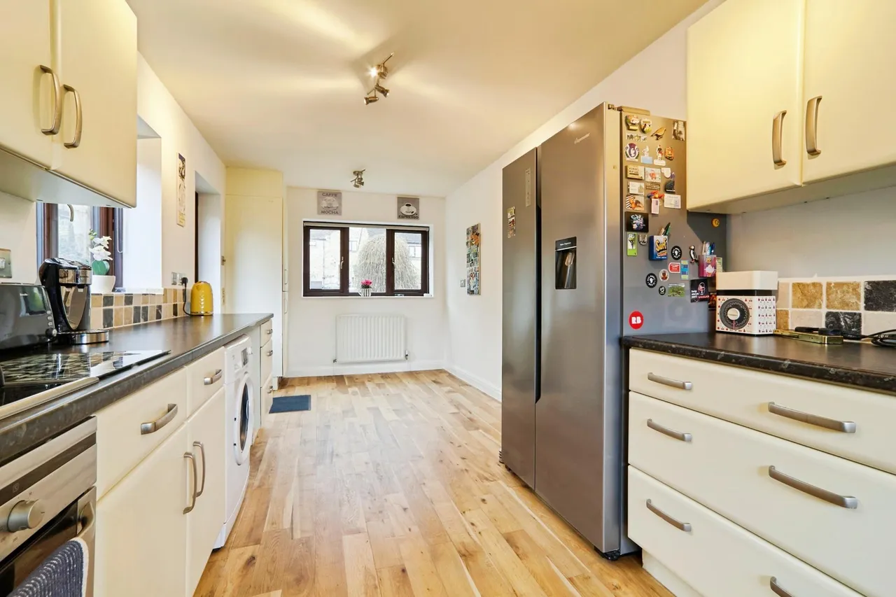 Waterside, Bingley, BD16, photo 8