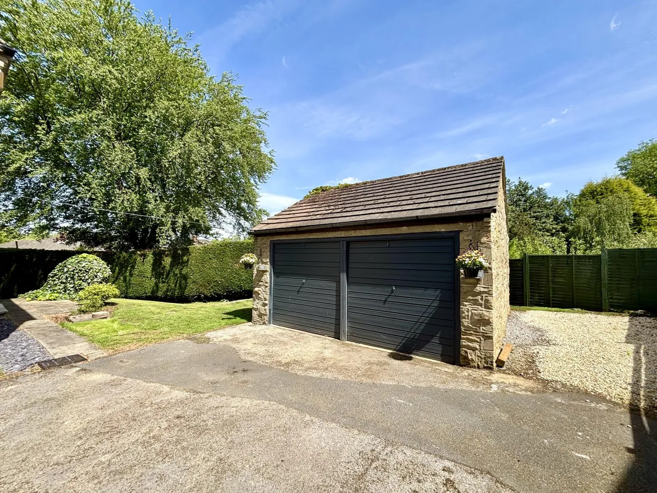 Waterside, Bingley, BD16, photo 25