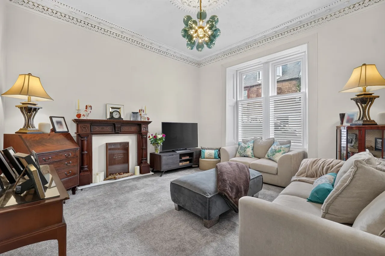 31 Cassillis Road, Maybole, KA19 7HF, photo 2