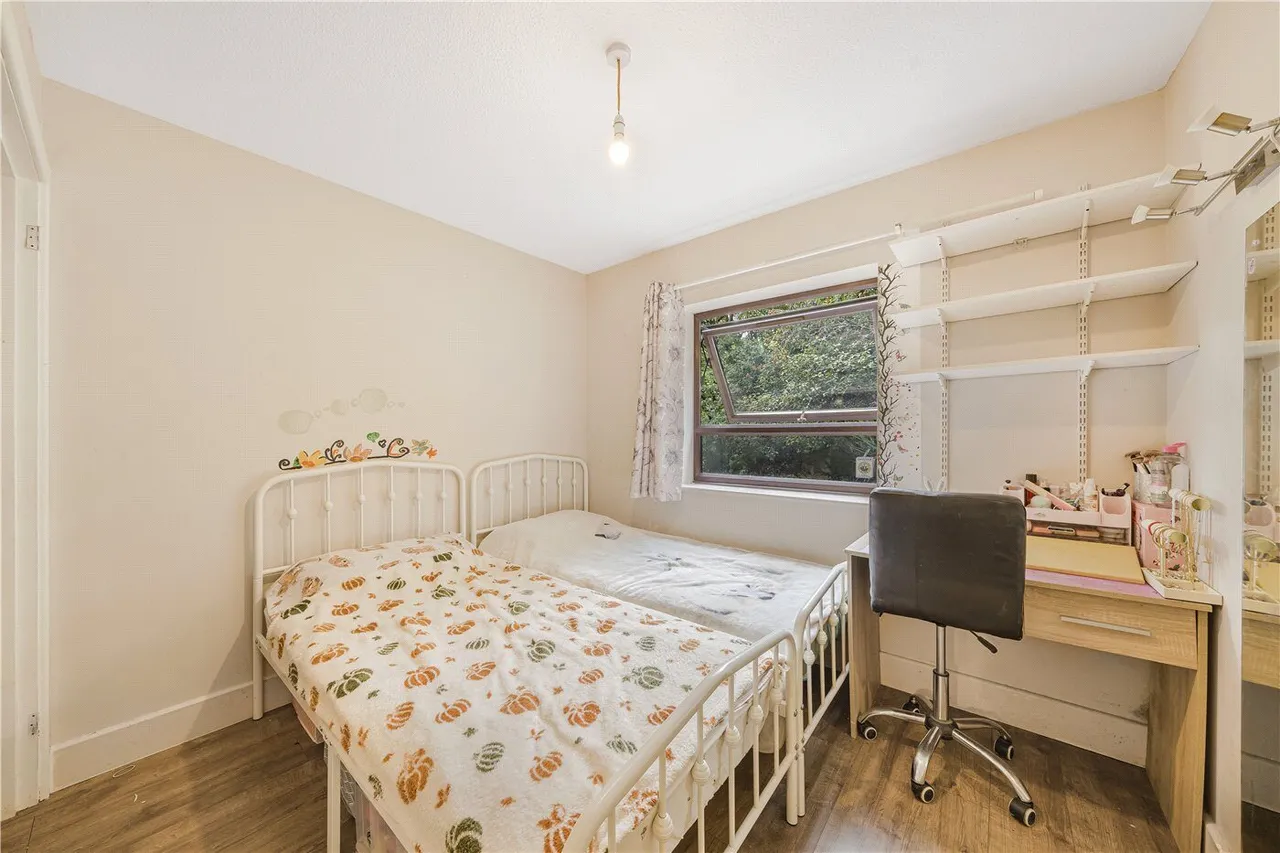 Farrow Place, London, SE16, photo 10