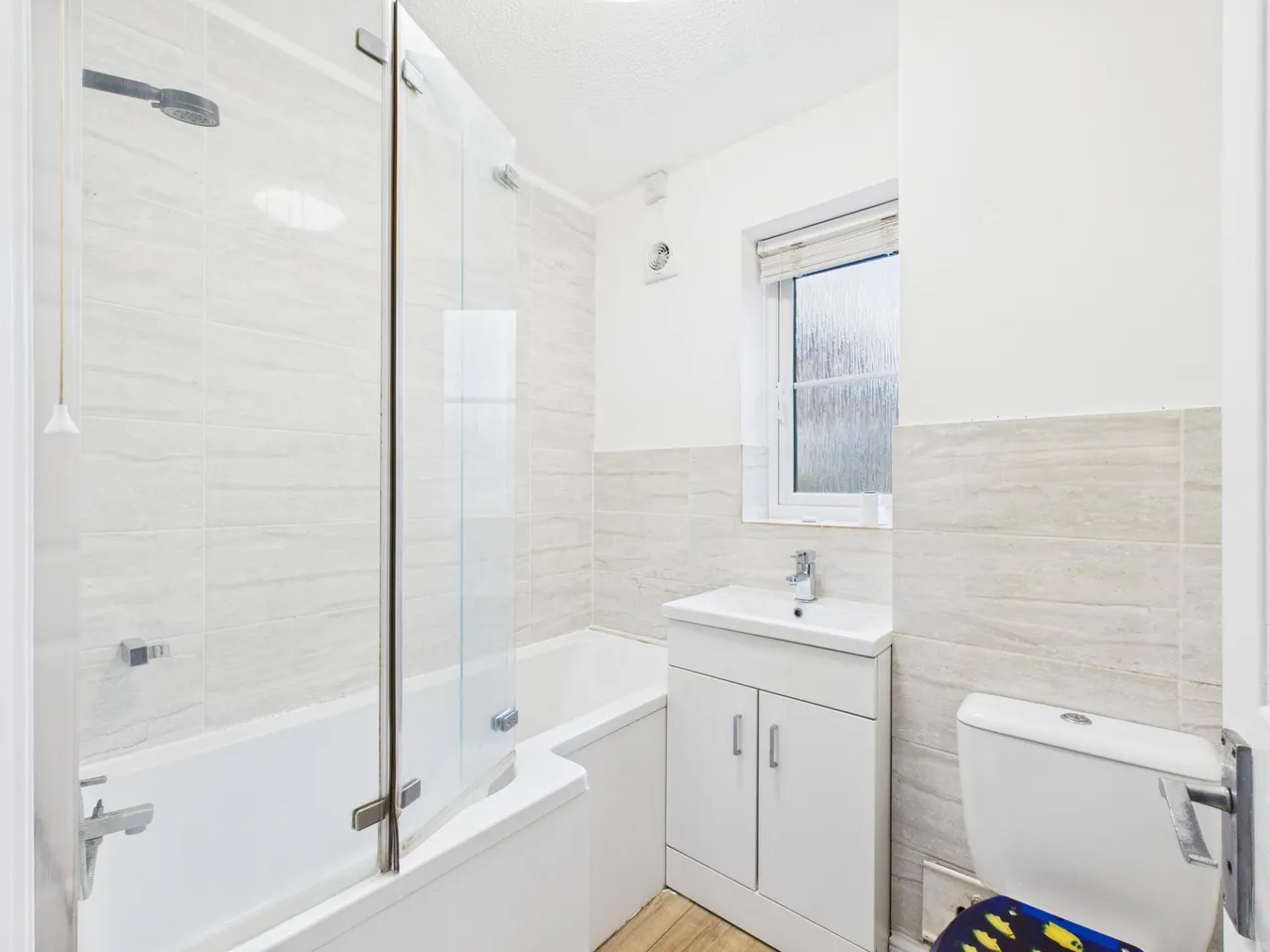 Christy Court, Tadley, RG26, photo 6