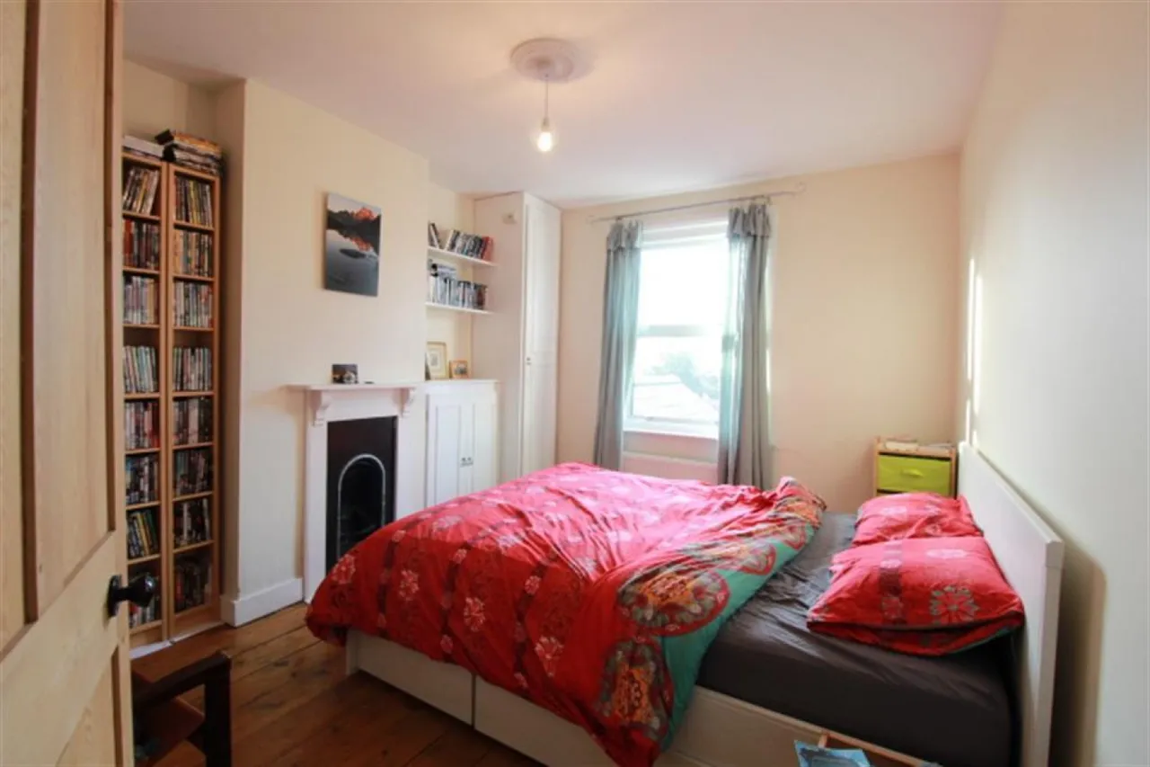 Howard Road, Wokingham, RG40, photo 5