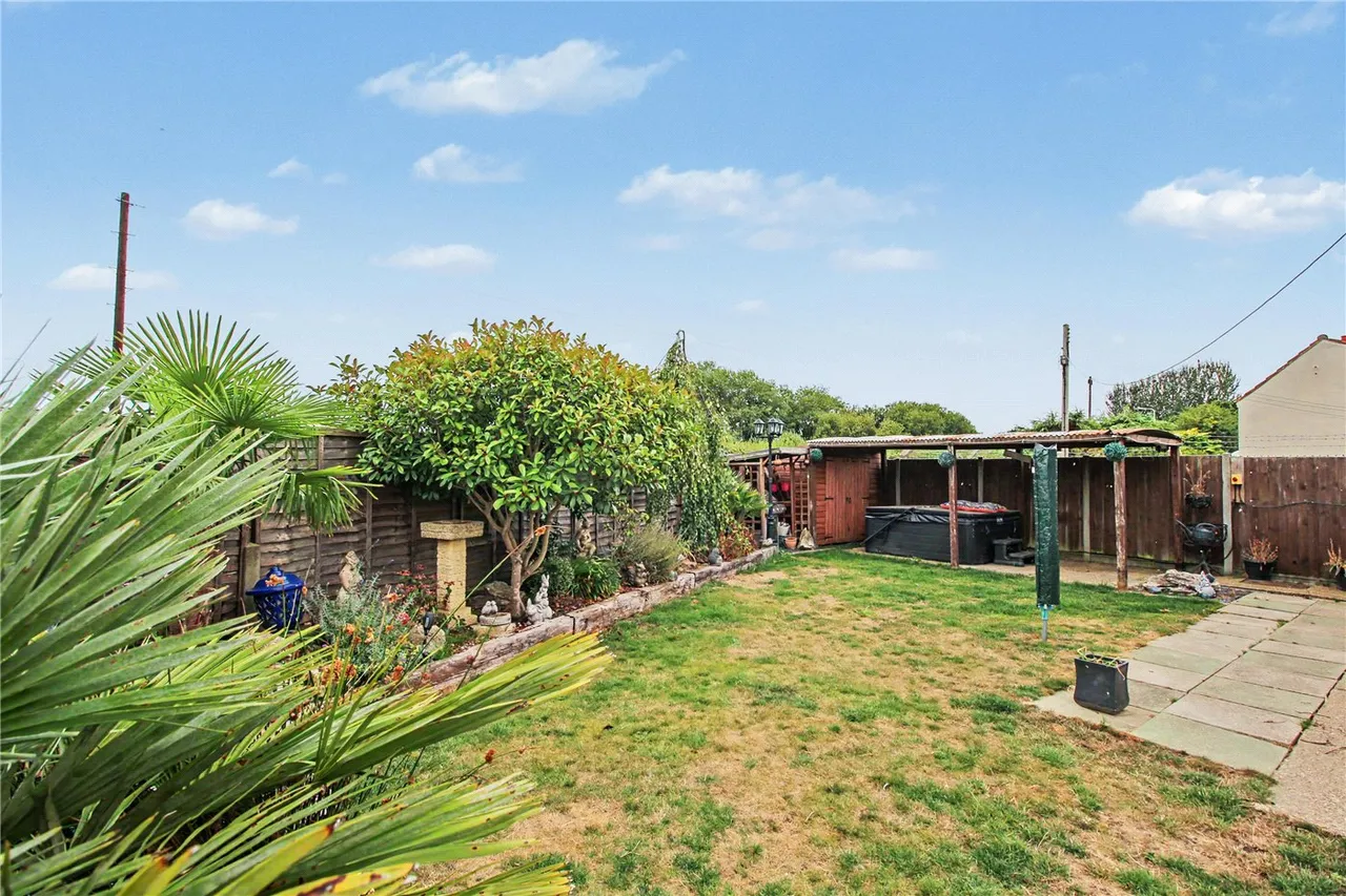 The Gardens, Carlton Colville, NR33, photo 19