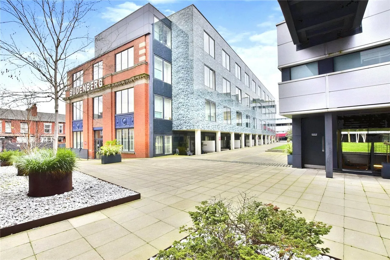 1 bed flat for sale — Woodfield Road, Altrincham, Greater Manchester, WA14