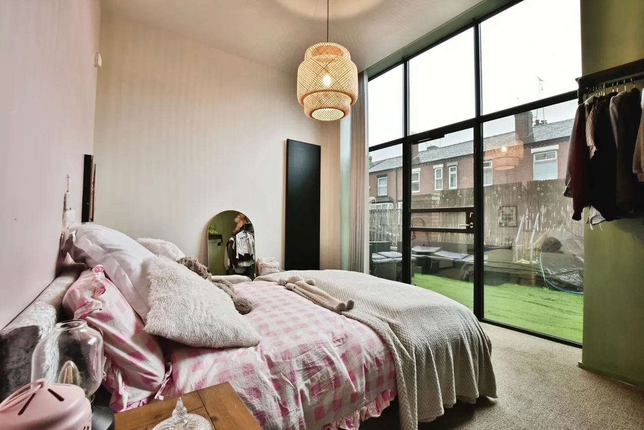 Woodfield Road, Altrincham, Greater Manchester, WA14, photo 18