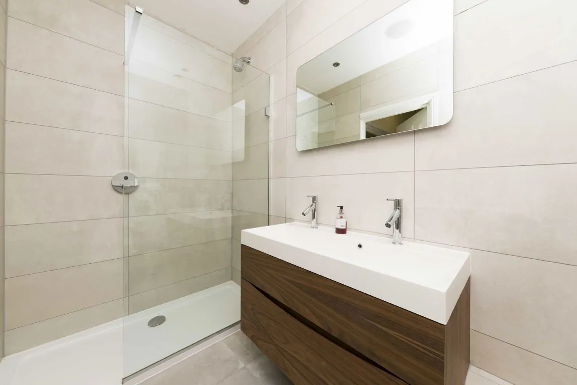 Bartholomew Close, EC1A, photo 6