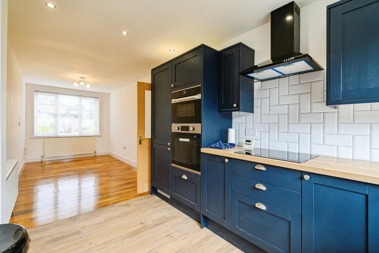 Lawnswood Park Road, Swinton, Manchester, Greater Manchester, M27, photo 3