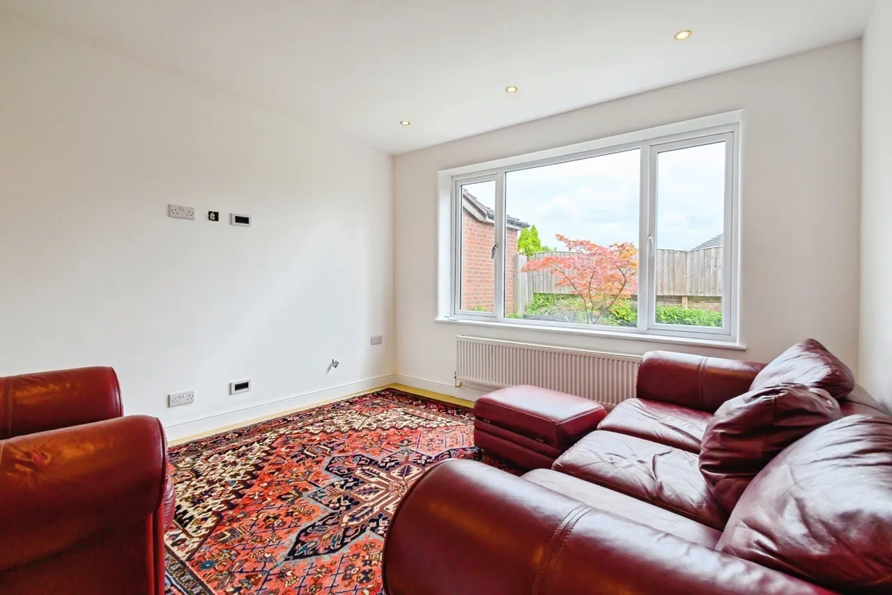 Lawnswood Park Road, Swinton, Manchester, Greater Manchester, M27, photo 8