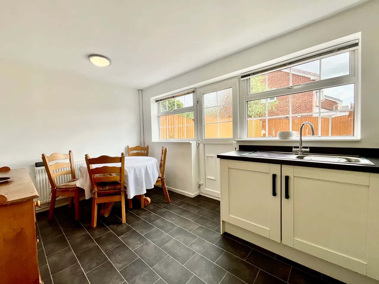 Redcar Road, Stoke-On-Trent, ST4, photo 2