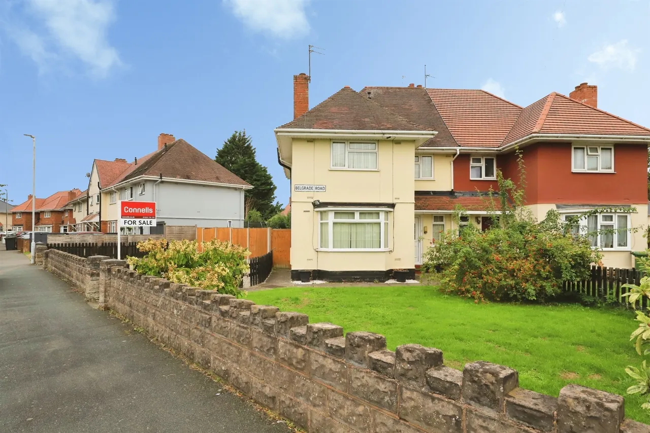 4 bed house for sale, Belgrade Road, Fordhouses, WV10