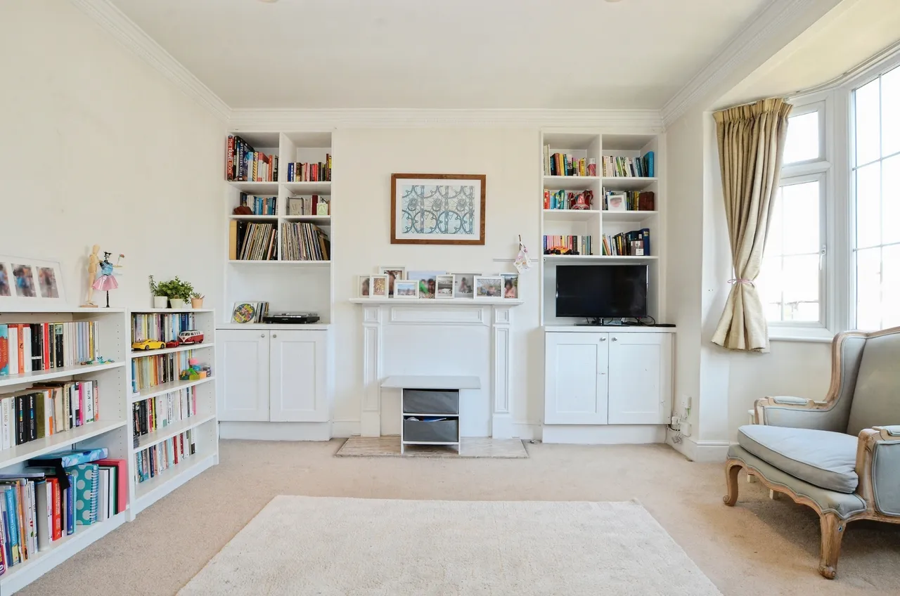 Beechcroft Road, Bushey, WD23, photo 4