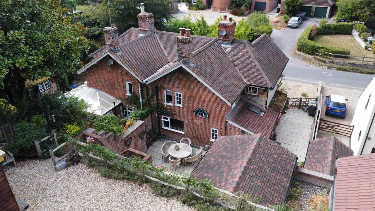 High Street, Erlestoke, SN10, photo 7