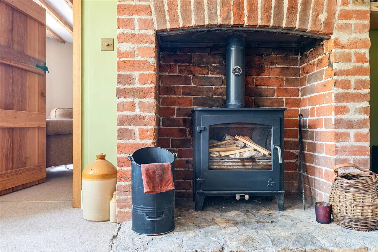 High Street, Erlestoke, SN10, photo 14