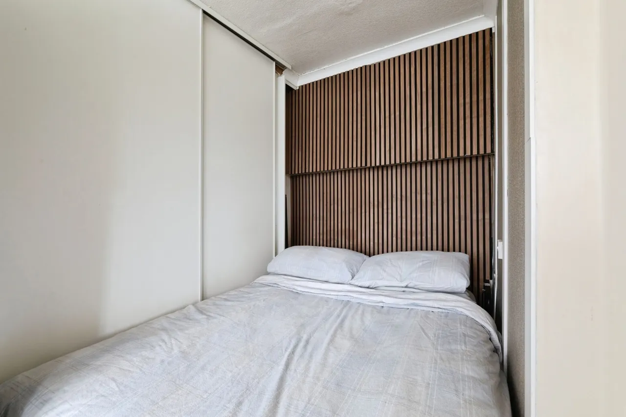 Gardner Close, London, E11, photo 9