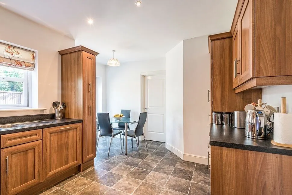 St. Andrews Close, Wakefield, WF1, photo 4