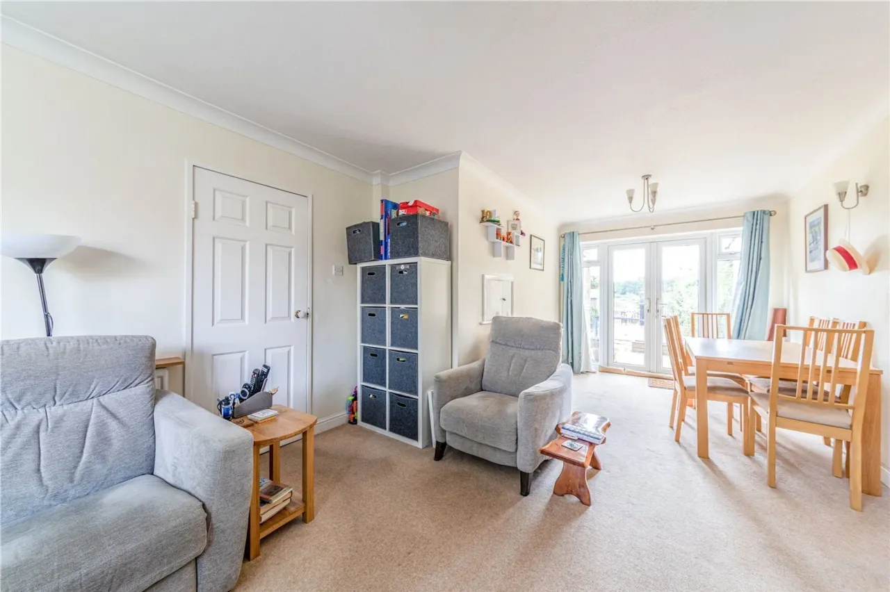 Fullerton Way, Byfleet, West Byfleet,..., photo 6