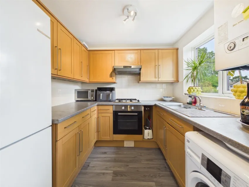 Lysander Court, Churchdown, photo 5