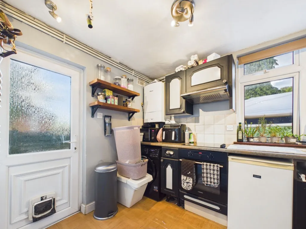 Kentwood Hill, Tilehurst, RG31, photo 8