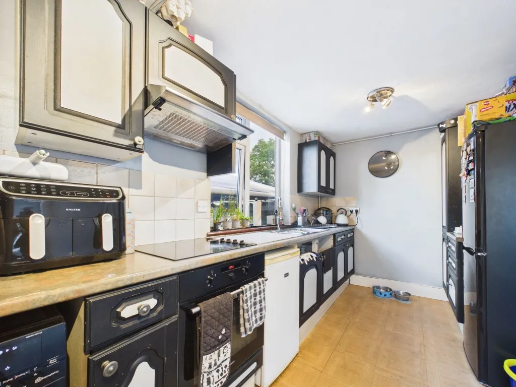 Kentwood Hill, Tilehurst, RG31, photo 3