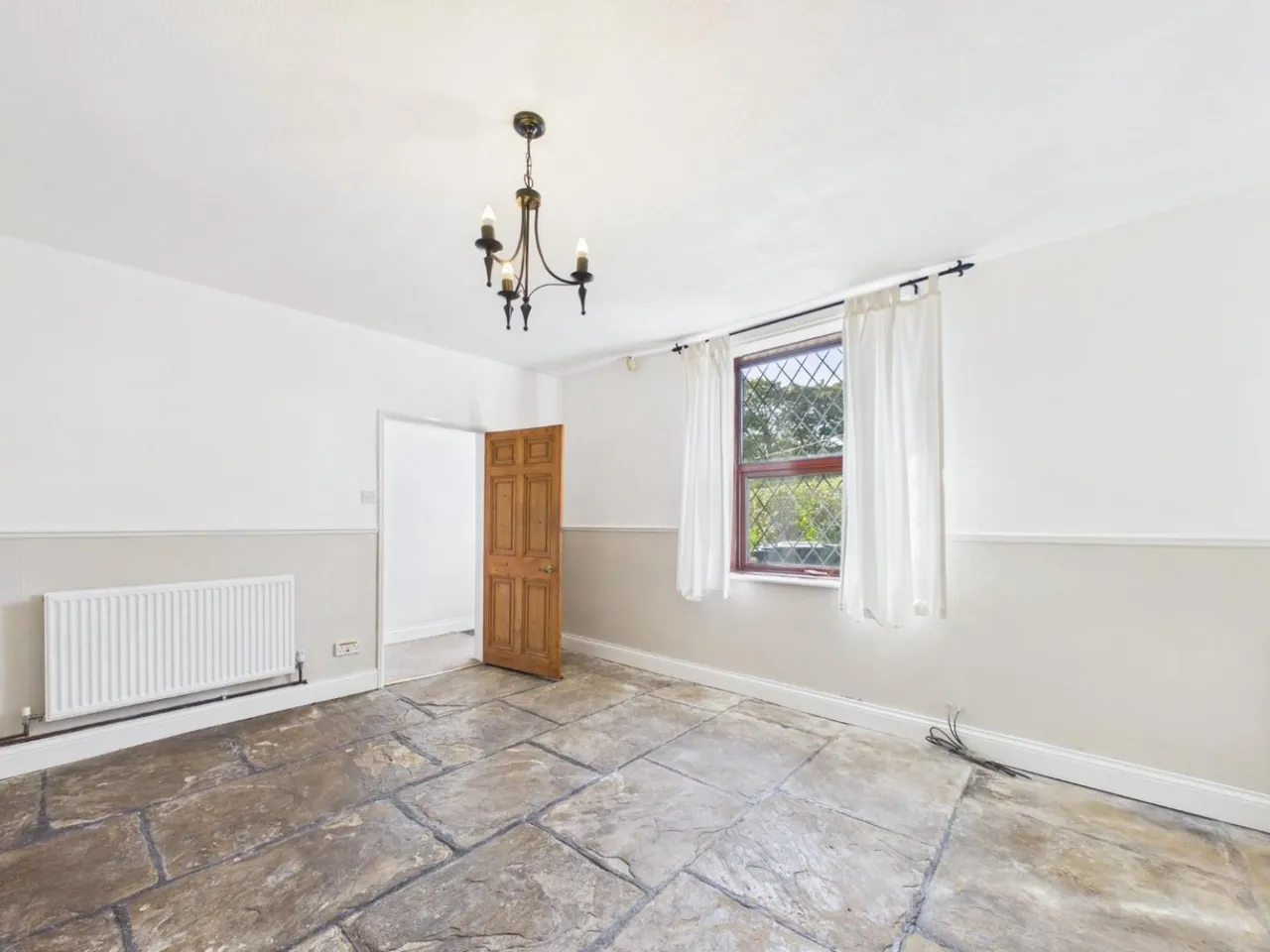 Leeds Road, Idle, BD10, photo 5