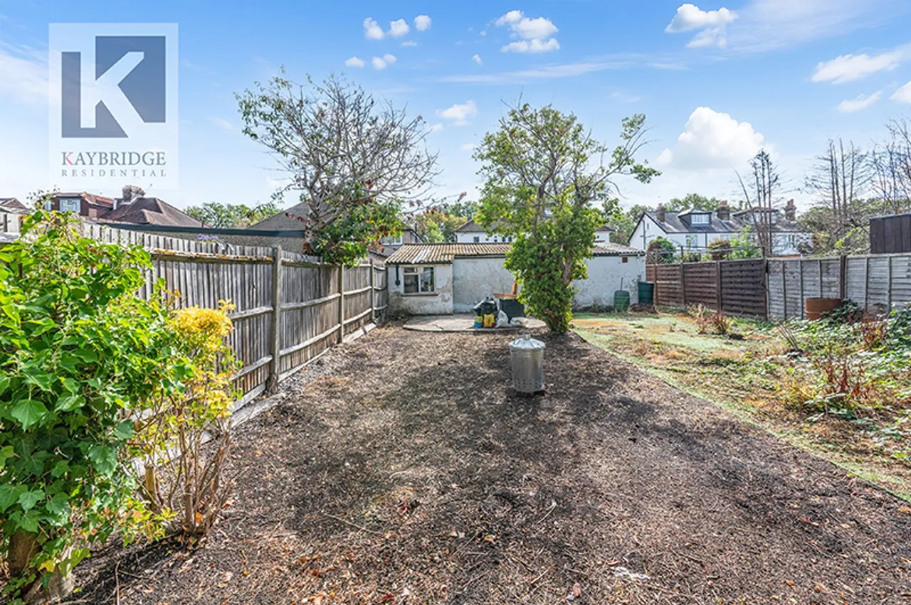 London Road, Ewell, KT17, photo 10