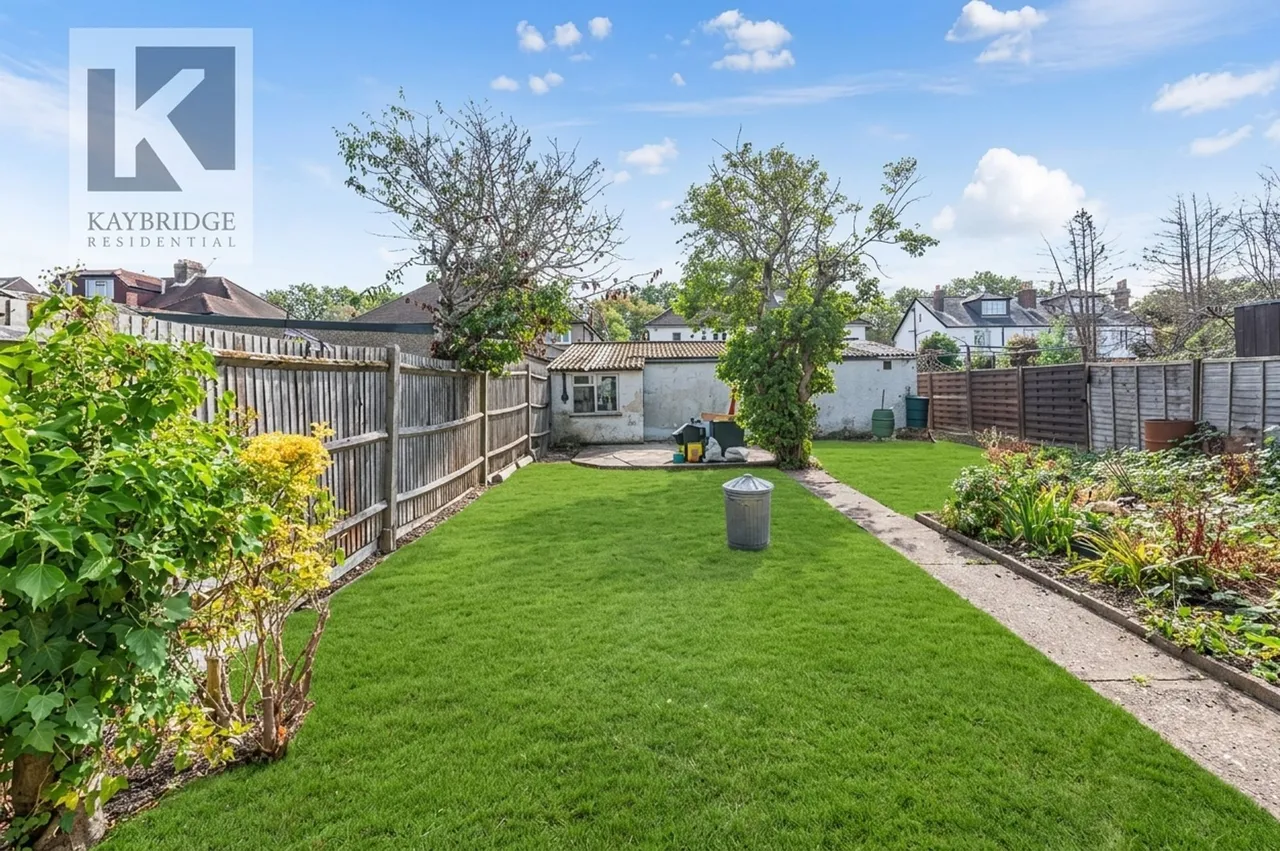 London Road, Ewell, KT17, photo 9