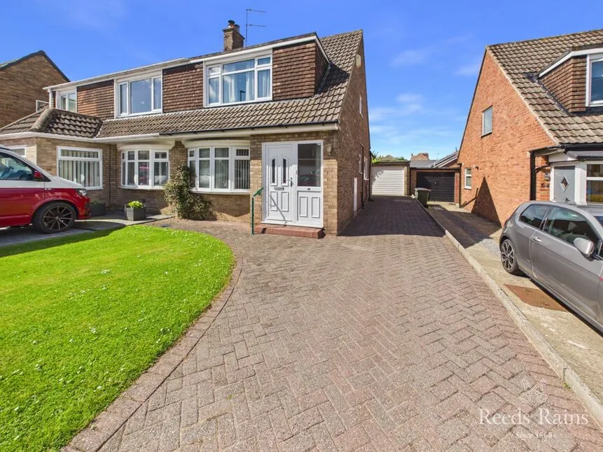 3 bed house for sale — Whitby Avenue, Guisborough, North Yorkshire, TS14
