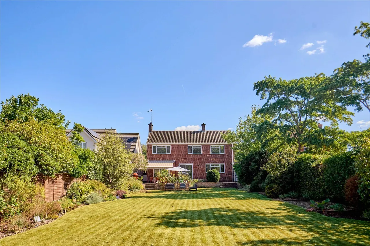 4 bed property for sale, Borrowdale Avenue, Ipswich, IP4