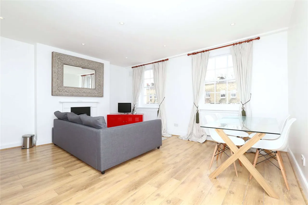 Liverpool Road, Angel, Islington, London, N1 0RE, photo 2