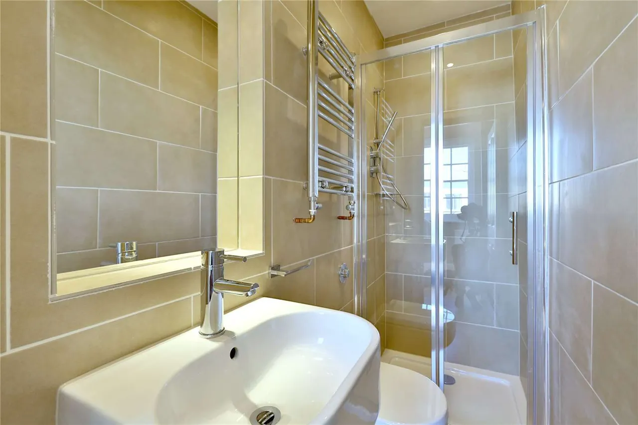 Liverpool Road, Angel, Islington, London, N1 0RE, photo 5