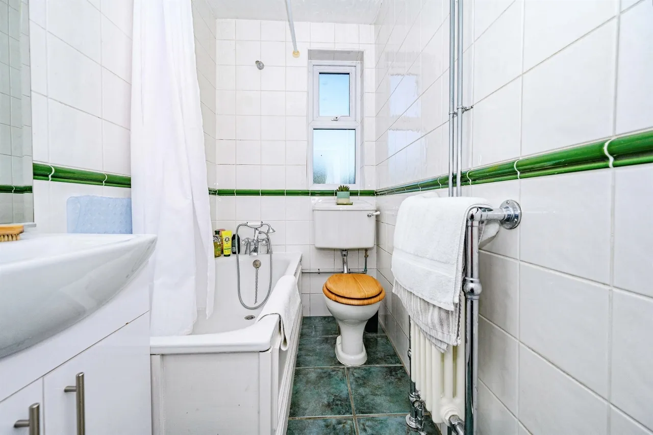 Sunnyhill Road, Hemel Hempstead, photo 12