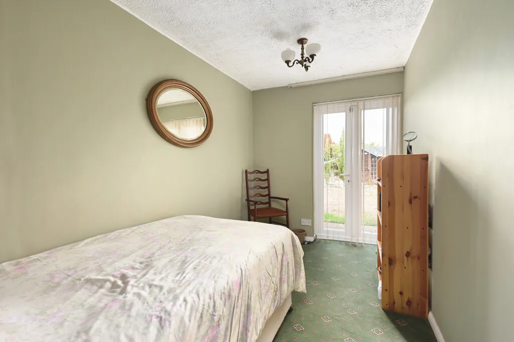 Parkhill Road, Blackwater, GU17, photo 7