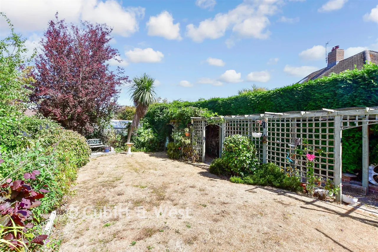 Tacklee Road, Yapton, PO19, photo 25