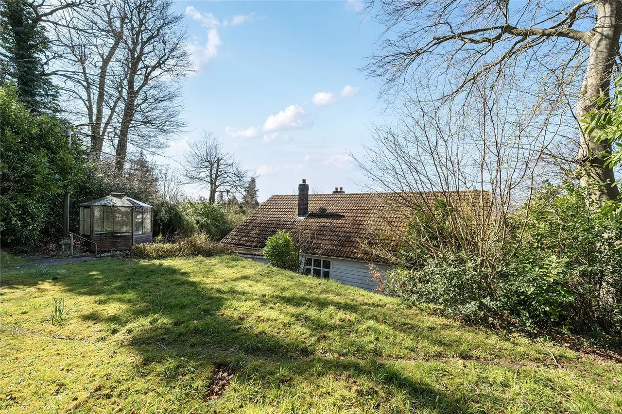 Sutherland Avenue, Biggin Hill, Westerham, TN16, photo 17