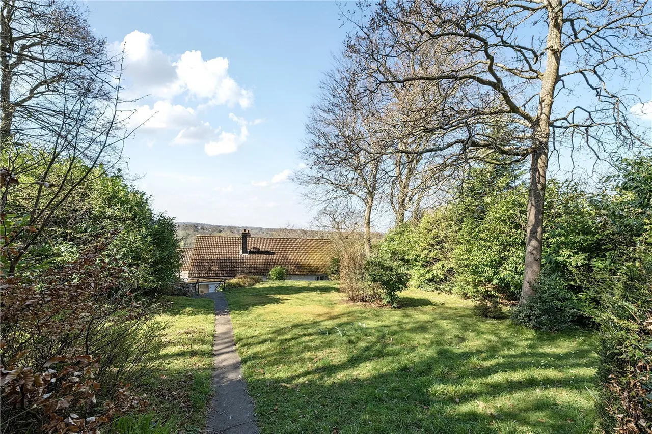 Sutherland Avenue, Biggin Hill, Westerham, TN16, photo 12