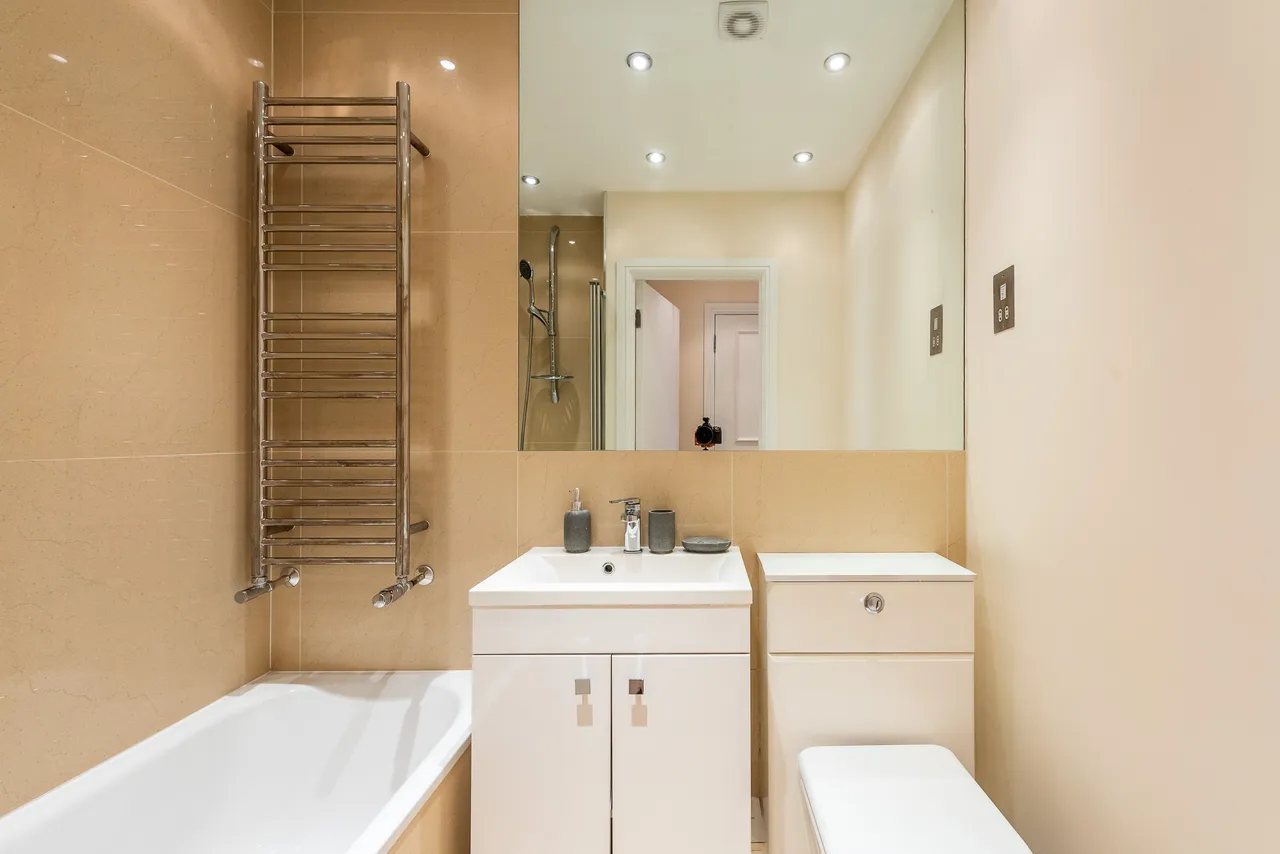 8 Nell Gwynn House, Sloane Avenue, London, photo 7