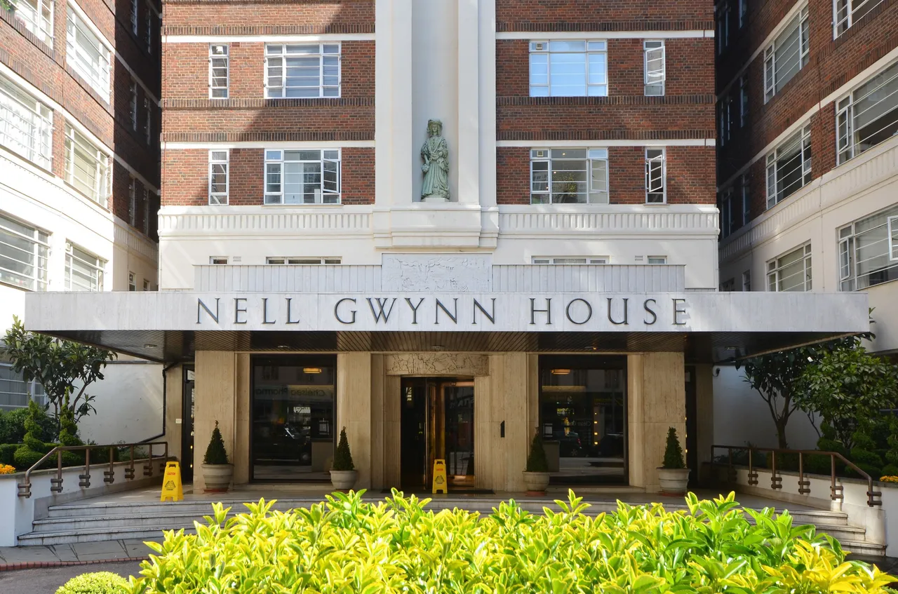 8 Nell Gwynn House, Sloane Avenue, London, photo 6