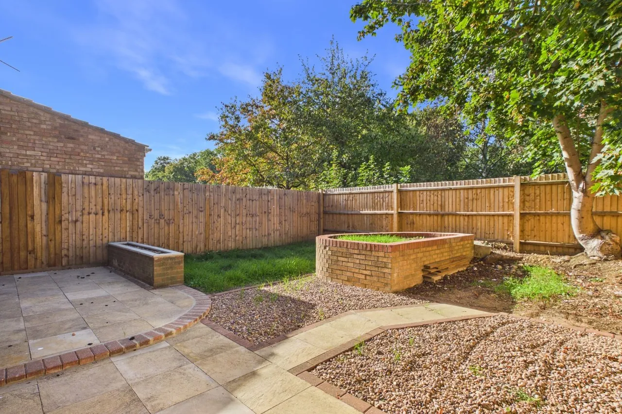 4 bed house to rent, Smallwood, Peterborough, PE3