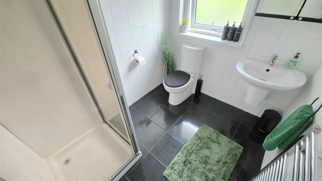 Ballyvallagh Road, Carrickfergus, BT40, photo 6