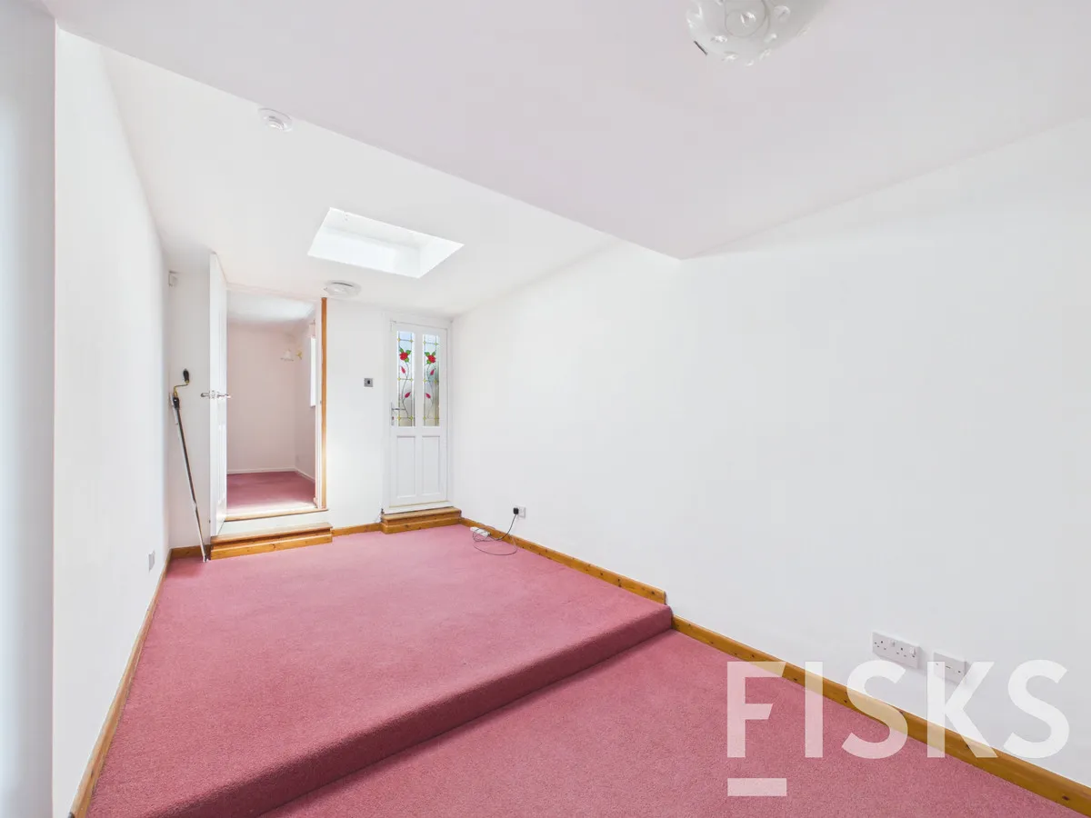 Merrivale, Benfleet, SS7, photo 9