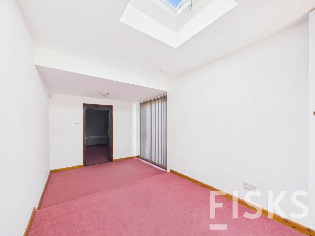 Merrivale, Benfleet, SS7, photo 19