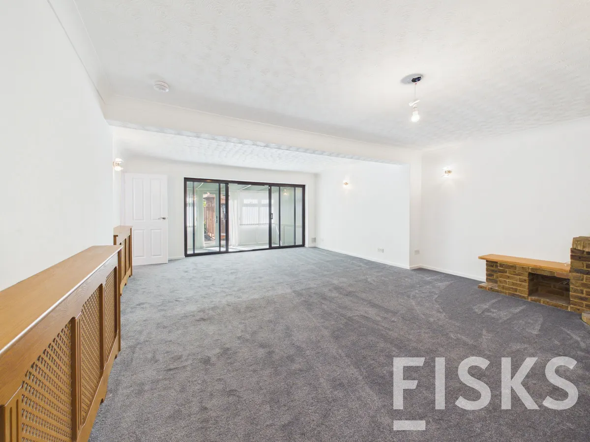 Merrivale, Benfleet, SS7, photo 4
