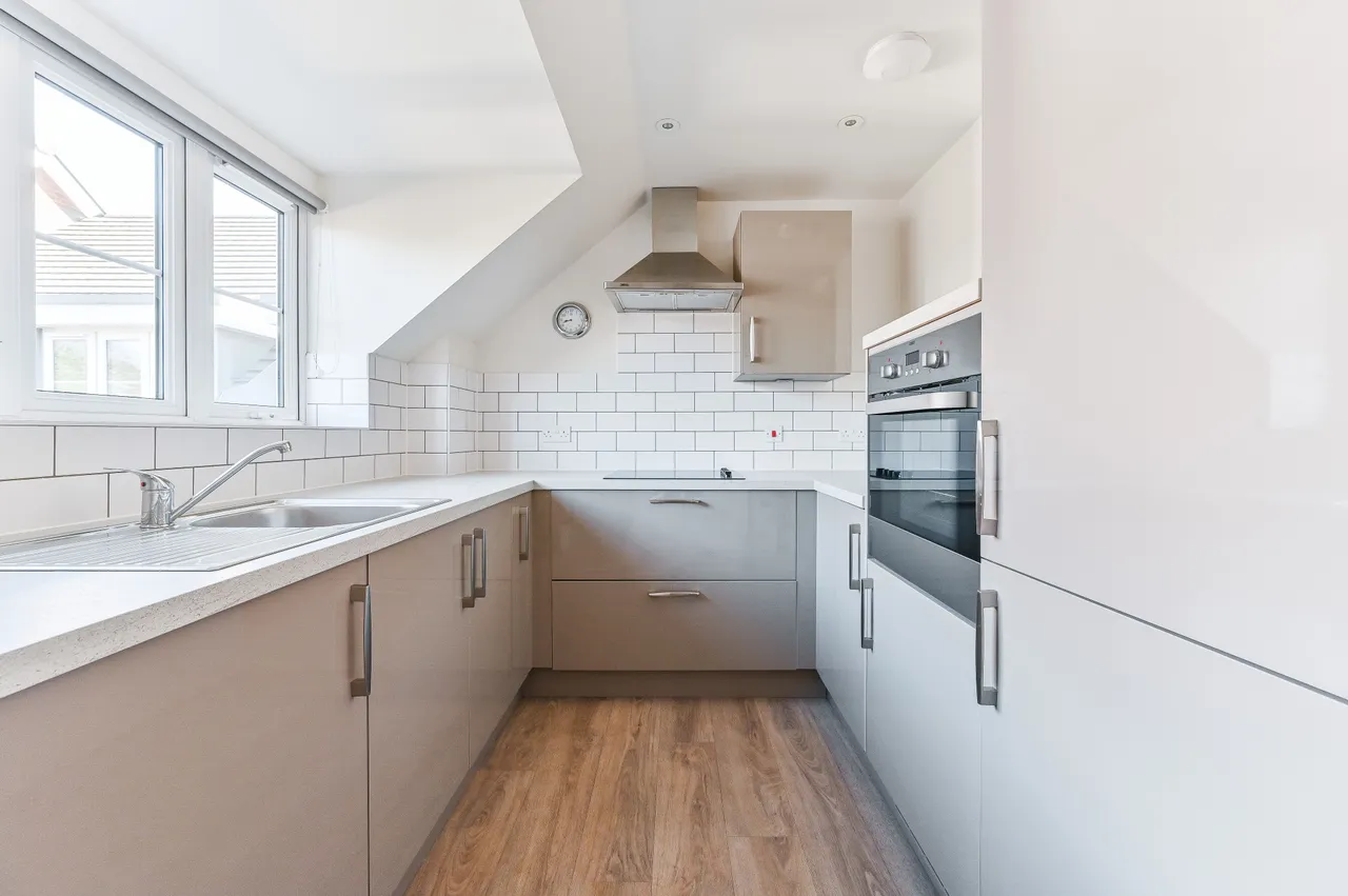 Flat 37, Sanderson Lodge, SOUTH CROYDON, photo 6