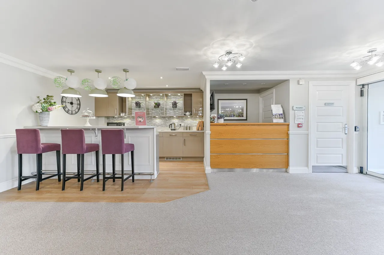 Flat 37, Sanderson Lodge, SOUTH CROYDON, photo 11