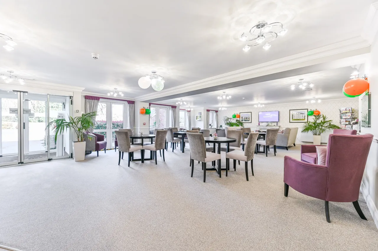 Flat 37, Sanderson Lodge, SOUTH CROYDON, photo 10